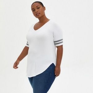 Torrid Favorite Tunic Super Soft V-Neck Tunic Tee White Gray Stripe Size 2 2x